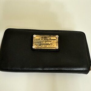 Marc By Marc Jacobs Black Leather Wallet with Gold Accent